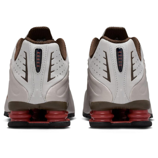 Nike Shox R4